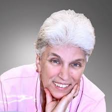 Kerry Beal's Instagram, Twitter & Facebook