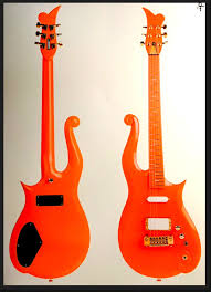 Orange Prince Guitar 1984 Concert Prince S Favourite Colour Was Orange Prince Prince Musician Guitar