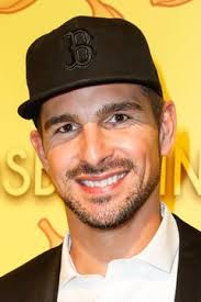 Téléfilm de roland suso richter avec john light, benjamin sadler. Felicitas Woll Sie Macht Ihre Beziehung Mit Benjamin Piwko Offiziell Gala De