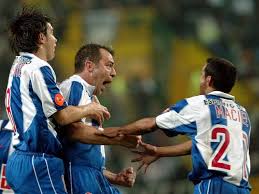 Profesyonel futbolculuk kariyerine 1990 yılında porto kulübünde başladı. Jorge Costa Recorda Caso Da Bracadeira Fui Provocado Maisfutebol