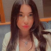 Natalie Humphreys's Instagram, Twitter & Facebook