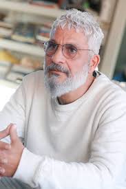 Gustavo Samuelian: "Lo que ya fue es la fantasía de que podíamos vivir sin  depender del otro" Gustavo Samuelian:"Lo que fue es la fantasía de que  podíamos vivir sin depender del otro"