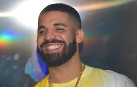 Drake threw the model's 21st birthday party in october, and neither drake nor hadid commented on the romance rumors then, but drake seemingly broke his silence on it now, on his new. Bella Hadid Responds To Rumoured Relationship With Drake Nme