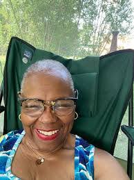 Diane Torrence's Instagram, Twitter & Facebook