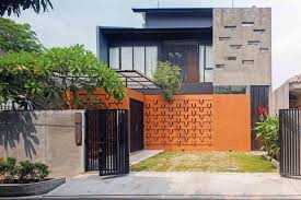 Membuat pagar rumah dari batako sederhana kuat dan irit matrial model sederhana batako. 7 Ide Pagar Dan Tembok Pagar Ini Akan Membuat Hunian Makin Aman Dan Apik