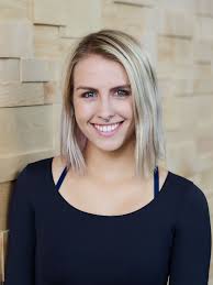 Kira Booth's Instagram, Twitter & Facebook