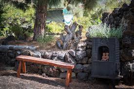 Wer möchte, kann sich auch einen grillofen selber bauen, der zugleich fürs pizzabacken geeignet ist. Garten Mit Grillofen Pueblomunay Com