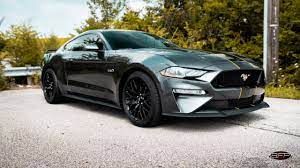 The ford mustang is available as a fastback or as convertible, with one of four engines. Mustang Mit 750ps Fur Knappe 45 000 Dollar Blog Velocity Us Car Parts