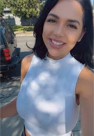 Alissa Nichols's Instagram, Twitter & Facebook