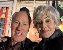 Appreciation for Annie Potts' acting career and iconic roles