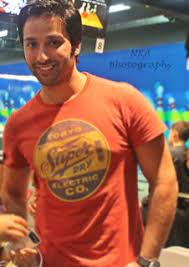 تزوج عام ٢٠١٦ من ابنة أخ مدربه في رياضة الملاكمة الكابتن صلاح الباطني٬ ورزق منها ببنت. Ø¹Ø¨Ø¯Ø§Ù„Ù„Ù‡ Ø§Ù„Ø·Ù„ÙŠØ­ÙŠ Taken Byme Nka 23 Flickr