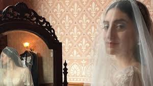 Arden Wohl Had a Very Instagrammed Williamsburg Wedding