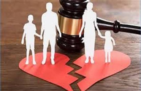 23 حالة كل ساعة.. الطلاق يدمر الأسرة ويعرض أطفالنا للخطر.. وغياب إعلام الطفل التربوي يزيد المشكلة | صور - بوابة الأهرام
