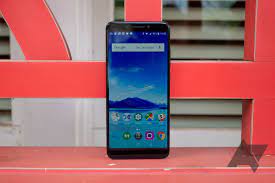 Alcatel 7 review: A decent budget phone ...