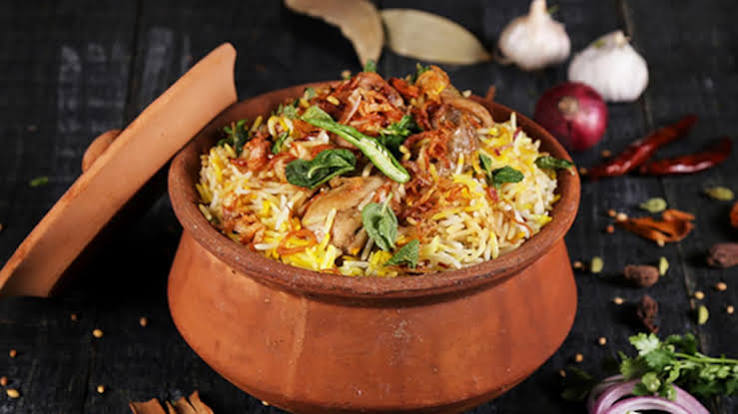 Dwood Dum Murg Handi
