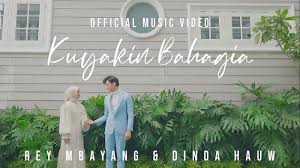 Armada wanita paling bahagiaferi ft abill cover. Download Mp3 Kuyakin Bahagia Rey Mbayang Feat Dinda Hauw Berikut Lirik Dan Video Klip Tribunnews Com Mobile