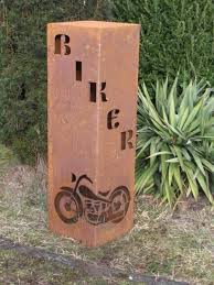 Edelrost Dekosaule Biker Edelrost Flaschenoffner Wand Metallkunstprojekte