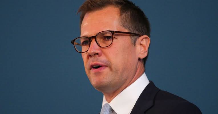 Robert Jenrick sets out Reform UK plans to end 'foreign welfare rip-off' |  Politics | News | Express.co.uk