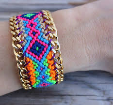 New Ooak Friendship Bracelet In Beautiful Winter Colors Framed With Gold Plated Unique Friendship Bracelets Friendship Bracelets Friendship Bracelets Designs