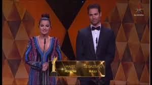 I think a lot of you would be interested in these new groups that alejandropuga and detectivemaya made its for all you rbd and maite fans. Maite Perroni Y Sebastian Rulli Presentando Categoria Mejor Telenovela En Premios Tv Y Novelas 2019 Youtube