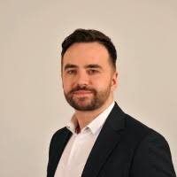 1900+ "Leigh" profiles