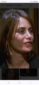 Jenna's appearance and Seinfeld references discussion