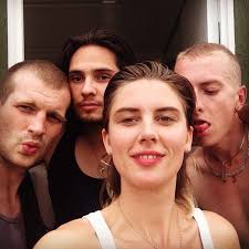 Wolf alice wolf alice live at heaven 2014.jpg wolf alice mieszka na heaven w 2014 roku. Wolf Alice Anuncia Una Gira Europea Que Pasa Por Madrid Y Barcelona Loff It Video Letra E Informacion