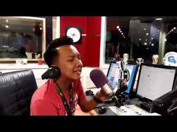 Tahun depan dah tak raya single dah lah kan? Ayda Jebat Dan Radin Era Declare Suka Each Other Di Cinta40era Youtube