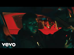 (no one's got to know what we do, hit me up when you're bored) 'cause i live down the street, so hit me, when you need and it's yours. Eleven Remix Feat Summer Walker Khalid Letra De La Cancion Cifra Club