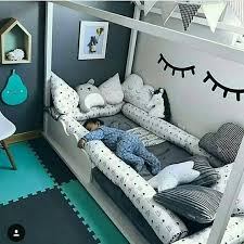Lemari, meja belajar, bahkan sofa kecil untuk bersantai, termasuk karpet untuk bermain di lantai, dapat anda letakkan di kamar tidur anak anda. Desain Kamar Tidur Anak It Cek Bahan Bangunan