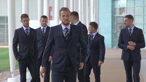 Surely he's not sitting there, lineker said. Gareth Southgate Lookalike Is A Pilot From Surrey Daily Mail Online