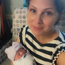 This adorable little gal is ONE MONTH old already! Here are some photos  from her first month. ❤️ #baby #babygram