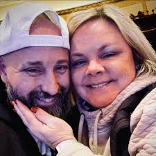 What diners in Jacksonville serve breakfast all day and are open for dinner?