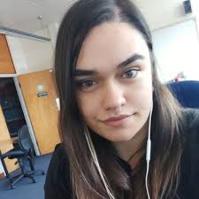 Beth Richards (@Bethanie_Ric)