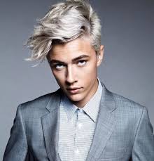 So You Want Bleach Blond Hair Here Is A Practical Guide For Using A Toner After Coloring Or Even Bleachi In 2020 Grey Hair Dye Silver Hair Highlights Hot Hair Colors