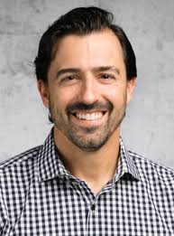 Eric Corliss's Instagram, Twitter & Facebook