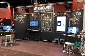 19 Diy Trade Show Booth Banner Ideas To Copy For Your Next Event Simplified Building