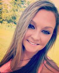 Meet Beth, Front Desk