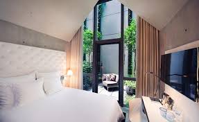 Philippe Starck Completes Interior Of M Social Design Hotel In Singapore Hotels Room Singapore Hotels Hotels Design
