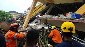Gempa berkekuatan 5,5 skala richter mengguncang mamasa sulawesi barat, selasa (6/11) pukul gempa di pulau dewata tersebut berkekuatan 3,6 skala richter. Hbi73 Cr 9ermm