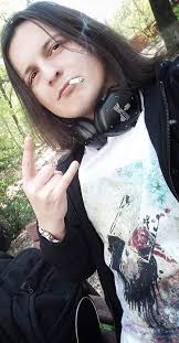 buckethead 🤘 BUCKETS UP! 🤘 #bucketbot . \m/ The metal sign is actually a  bucket sign. \m/ Bucketbots, the ultimate rebels with Big B in the lead, we  wear the horns sign