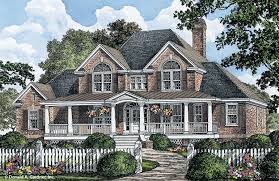 Located in the heart of bentonville, ar our luxury apartments are rated amongst the best apartments in bentonville. Brick House Plans Two Story Farmhouse Home Plans