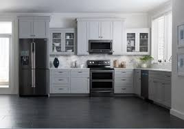 Black And White Kitchen Cabinets Ideas Black Stainless Appliances Black Appliances Kitchen Kitchen Flooring Black Stainless Steel Kitchen