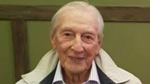 Douglas Christopherson's Instagram, Twitter & Facebook