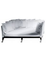 The cushions are filled in feather. Sofa With Deep Seat Driade Neoz Design Philippe Starck Progarr