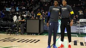 He is a younger brother of former mvp, milwaukee bucks' forward giannis antetokounmpo, and alex antetokounmpo recently signed overseas to play for ucam murcia in spain. Giannis And Kostas Antetokounmpo Connect In Milwaukee