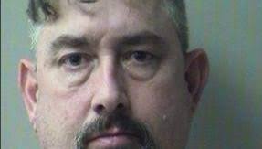 South Walton teacher arrested for seeking romance with student