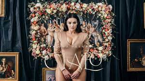Farna is the youngest commercially successful singer in the czech republic. Ewa Farna Cialo Official Music Video Youtube