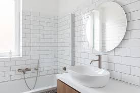 Whether you're dealing with a tiny powder room or a shower stall that's basically on top of the toilet (been there!), a small bathroom can make morning and evening routines a lot less glamorous and—more importantly—less efficient. 33 Small Shower Ideas For Tiny Homes And Tiny Bathrooms