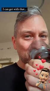 Michael Leedy's Instagram, Twitter & Facebook